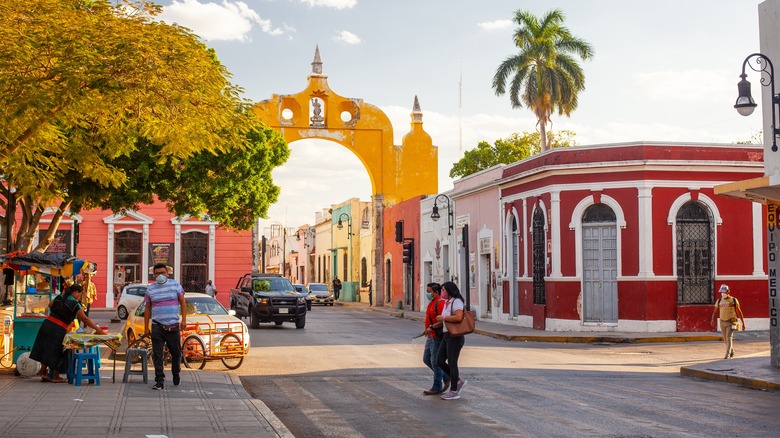 Plaza in Merida