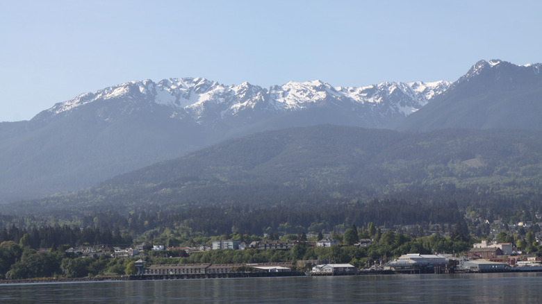 Harbor and mountains in Port Angeles