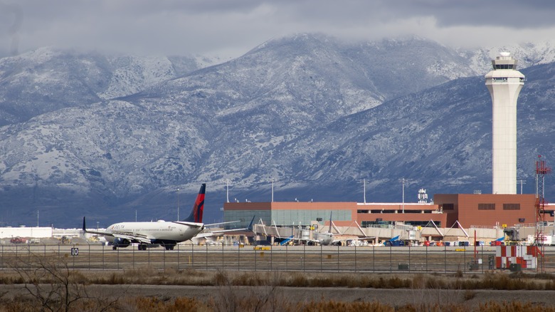 Plane and mountains at Salt Lake City International Airport