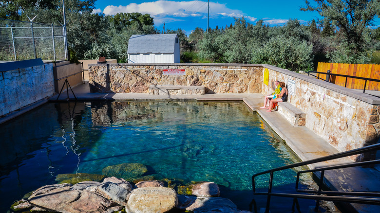 Hobo Hot Springs in Saratoga