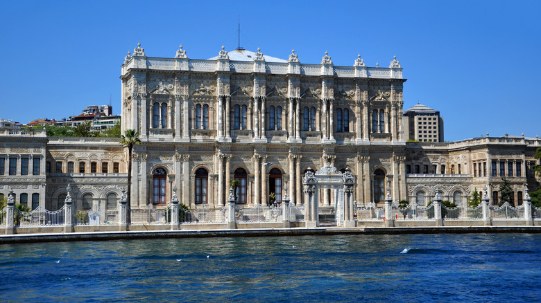Dolmabahçe Palace, Istanbul 