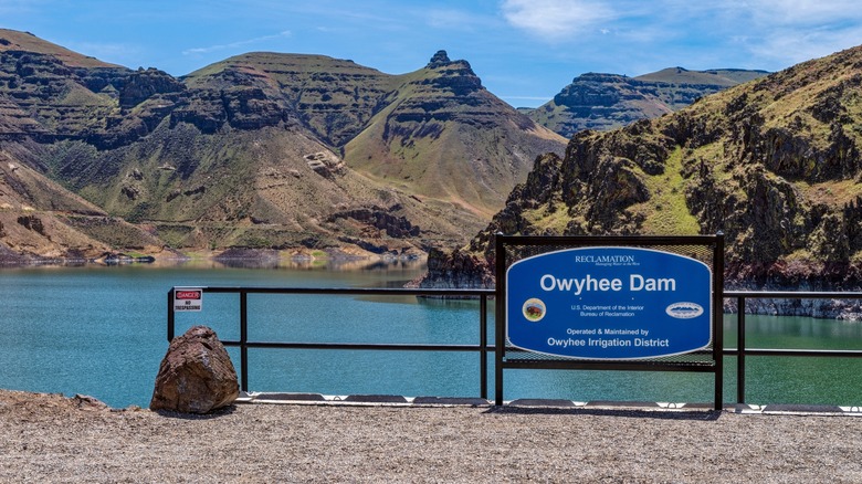 Sign above the Owyhee Dam in Lake Owyhee State Park