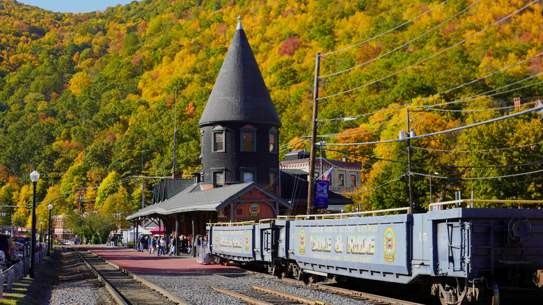 The Lehigh Gorge Scenic Railway