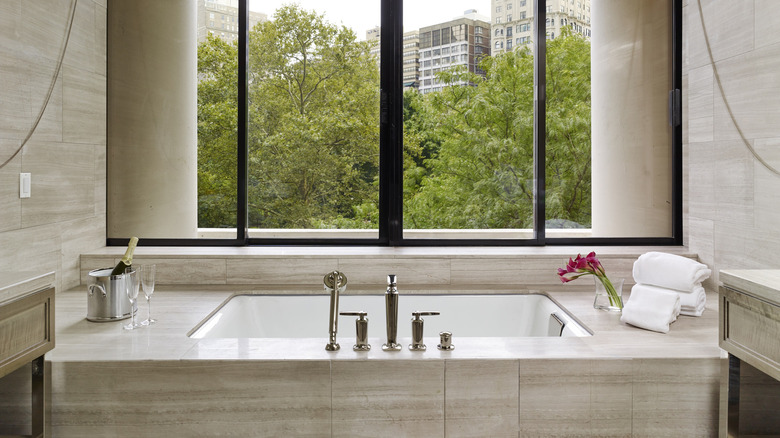 Soaking tub in a Rittenhouse Hotel suite overlooking the park