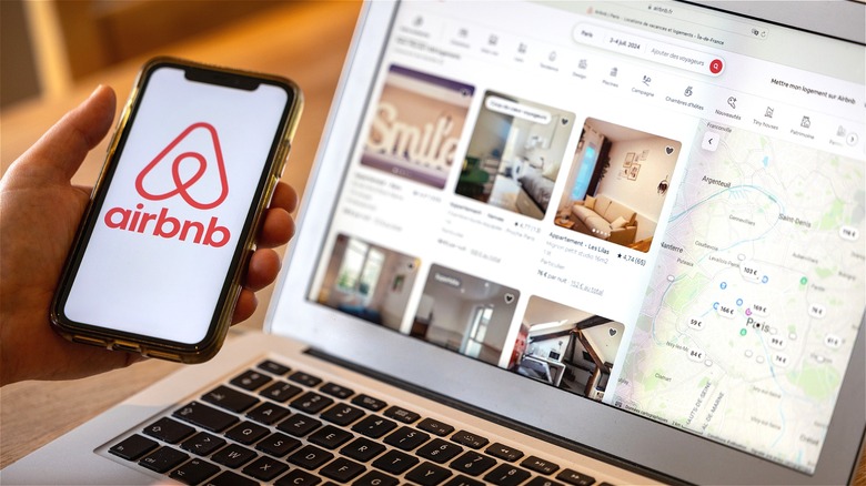 Airbnb smartphone macbook