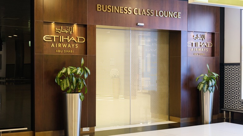 The entrance to Eithad Business Class lounge