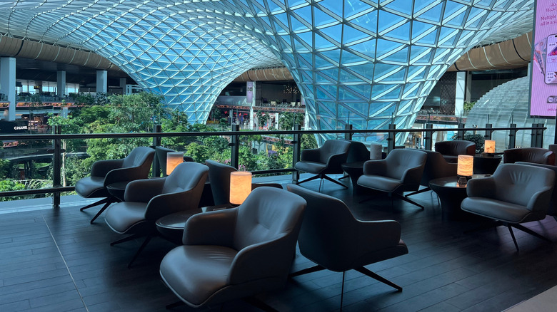 Seating at the Qatar Airways Mourjan Business Lounge