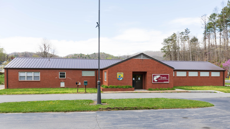 Erwin National Fish Hatchery building Erwin