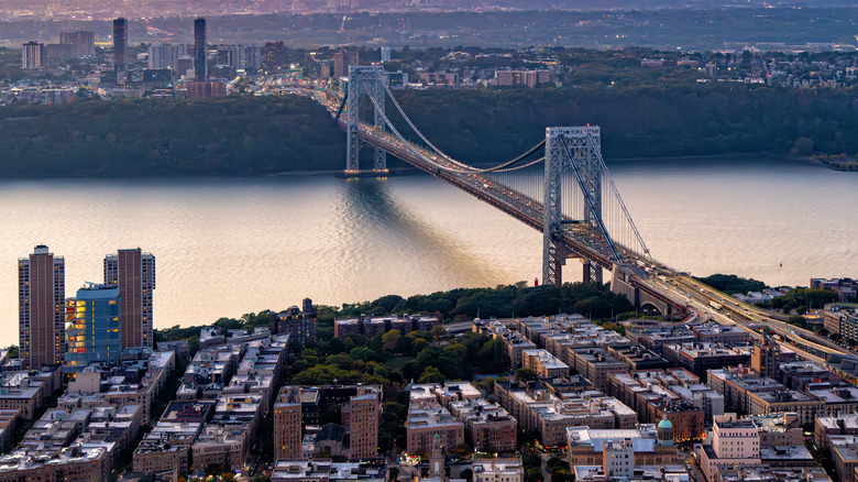 George Washington Bridge connecting Manhattan and Fort Lee