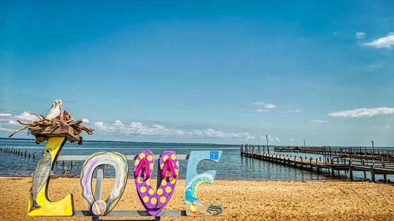 An artsy Virginia "LOVE" sign on Colonial Beach