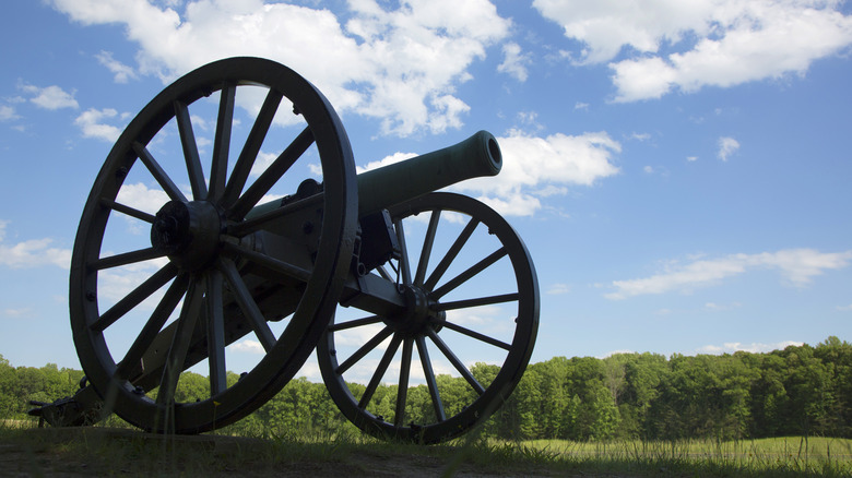 Old-time battle cannon on a field in Fredericksburg, Virginia