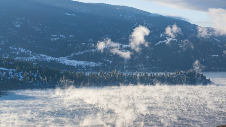 Kalamalka Lake In British Columbia Is A Less-Crowded Banff Alternative