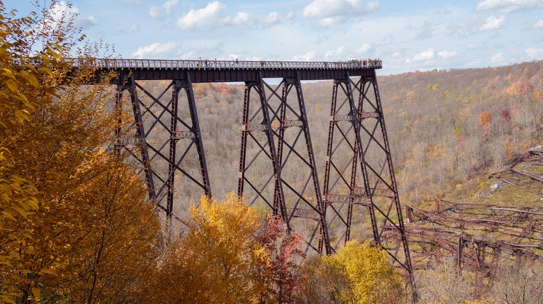 Kinzua Skywalk bridge fall foliage