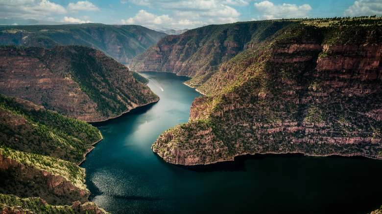 Aerial shot of the Flaming Gorge Reservoir in Wyoming