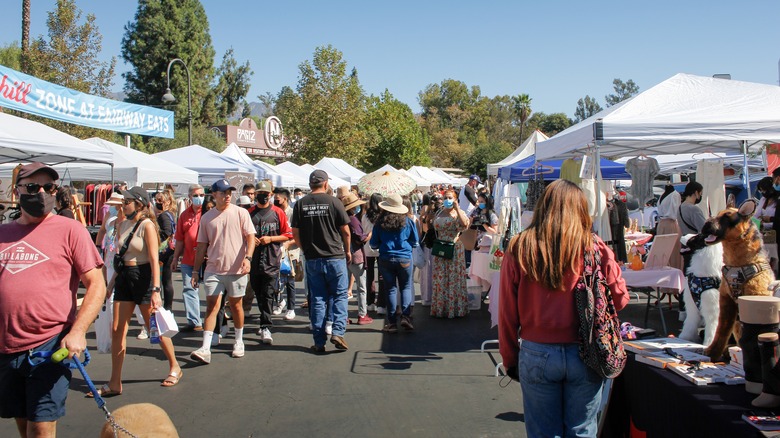 Vendors at the flea market