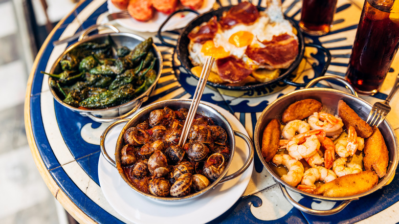 Several plates of Spanish tapas that you can find in Albarracín, Spain