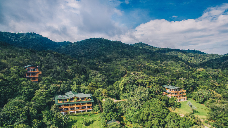 View of Hotel Belmar in Costa Rica