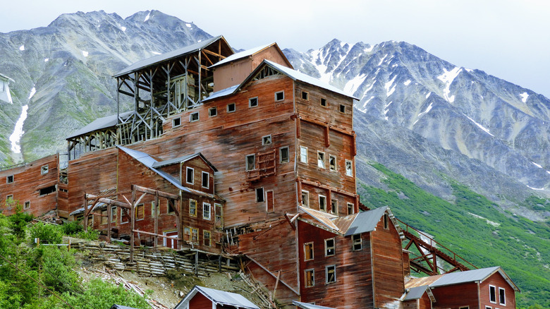 abandoned mill mountain Kennecott