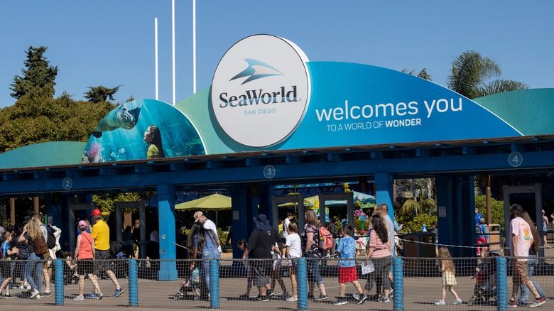 SeaWorld San Diego main entrance.