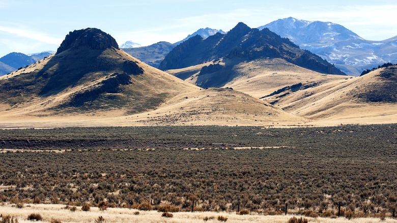 Hills and mountains near Battle Mountain