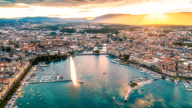 A panaromic view of Geneva