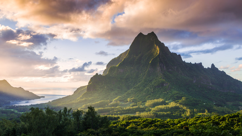 Mount Rotui in the middle of Moorea in French Polynesia