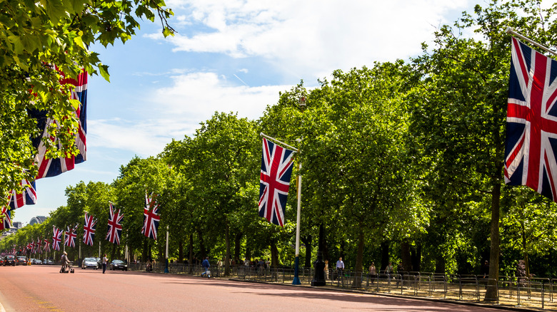 The Diana Princess of Wales Memorial Walk