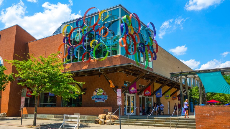 marbles kids museum exterior