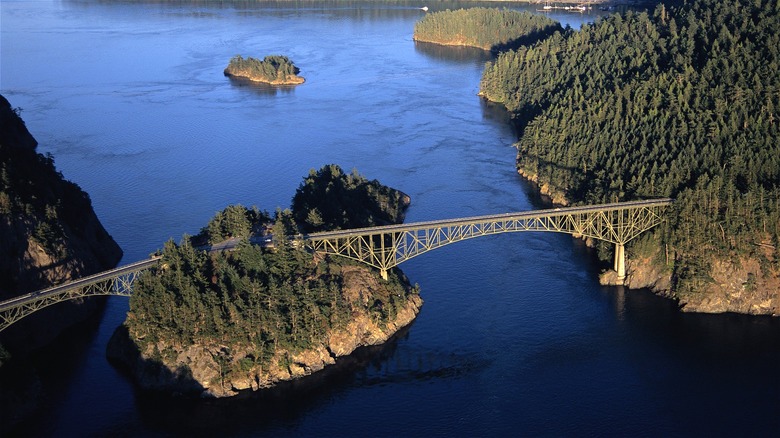 deception pass bridge