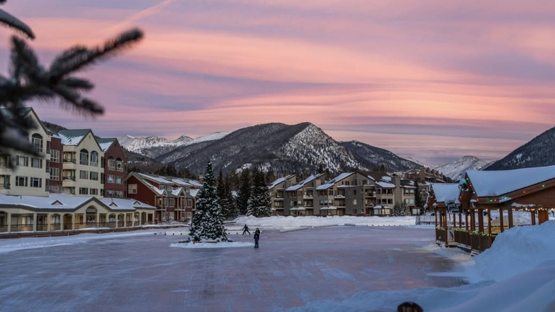 Sunset at Keystone Lake skating rink.