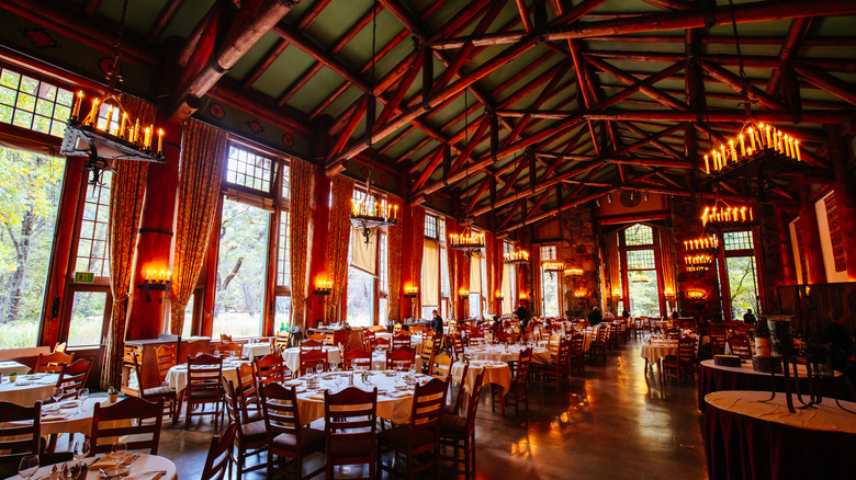 Ahwahnee dining room