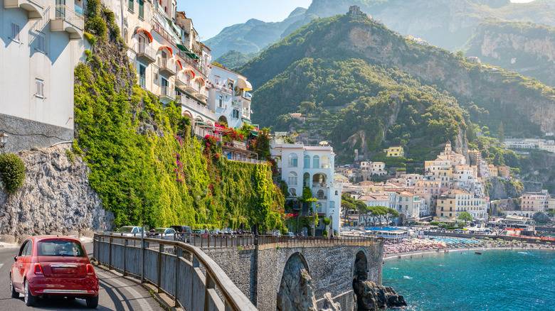 Road on Amalfi Coast