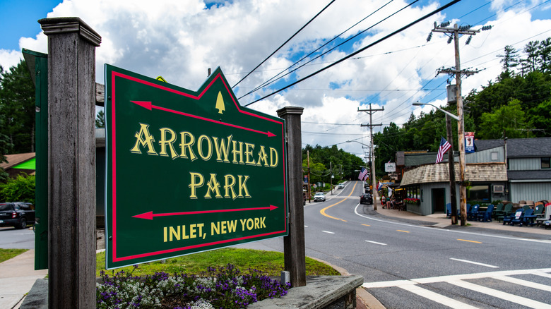 Arrowhead Park sign at Inlet