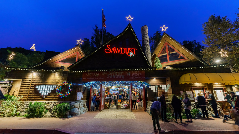 Exterior entrance of the Sawdust Winter Art Festival