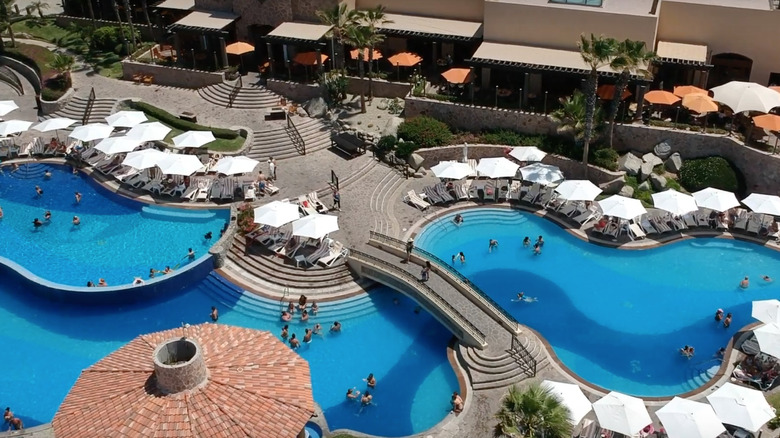 Pueblo Bonito Sunset Beach pools