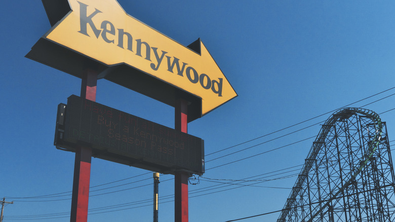 Kennywood park sign