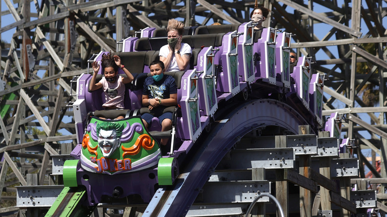 The Joker coaster ride