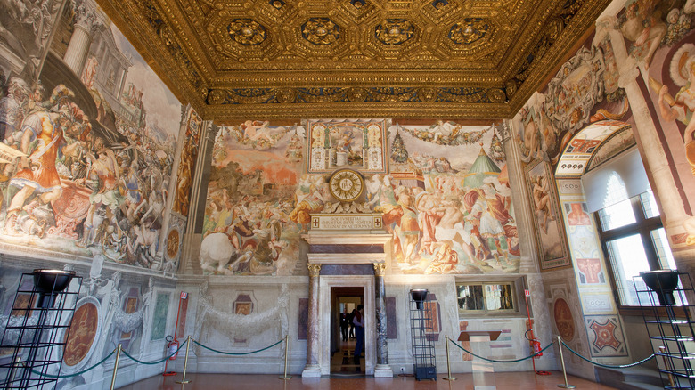 murals inside Palazzo Vecchio