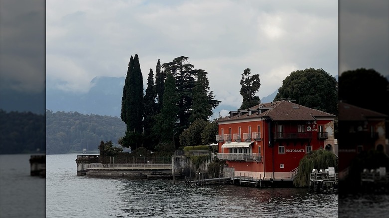 View of Hotel La Darsena on the lake