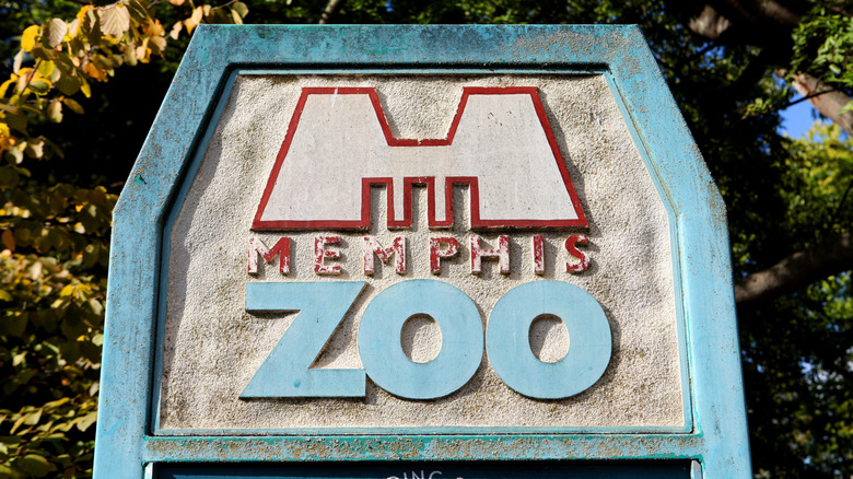 Memphis Zoo sign