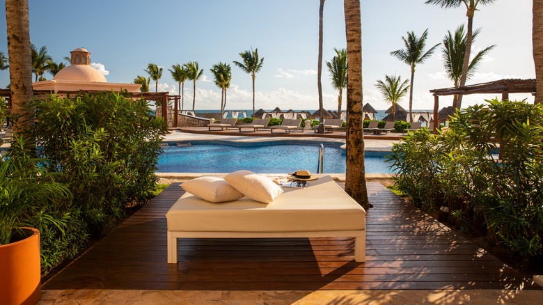 Swim-up patio at Excellence Riviera Cancun