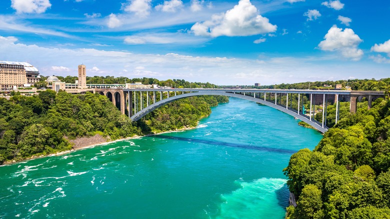 Rainbow Bridge near Niagara Falls