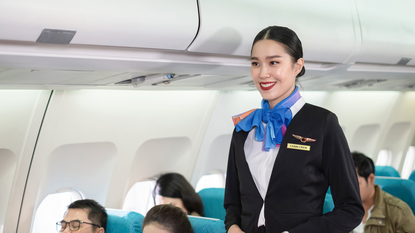 The Best Way To Thank Your Flight Attendants And Make Their Day