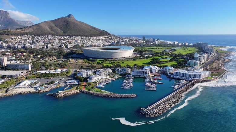 Cape Town in daylight