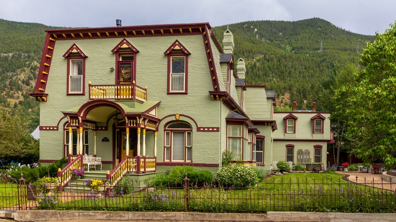 Green historical landmark house in Georgetown, Colorado