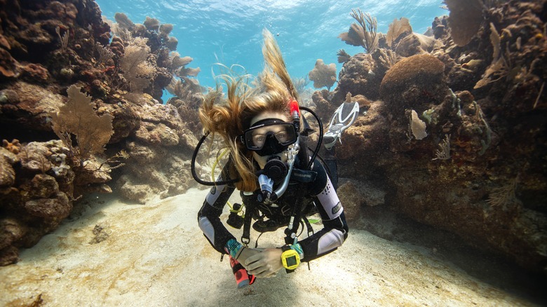 A scuba diver in Utila, Honduras