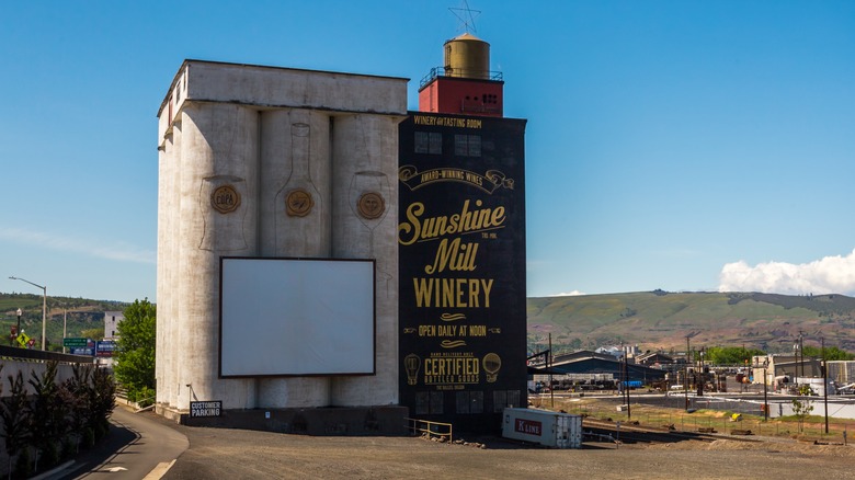 Exterior of the Sunshine Mill winery in The Dalles