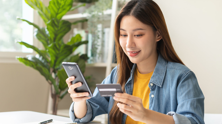 Woman purchasing something online