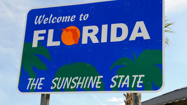 welcome to florida state sign