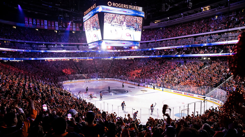 Shot of the Edmonton Oilers playing the LA Kings in Roger's Place, Edmonton, Alberta